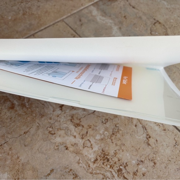 2 Pack Anti Blue Light Screen Protector for 14” Mac Book - Picture 2 of 4